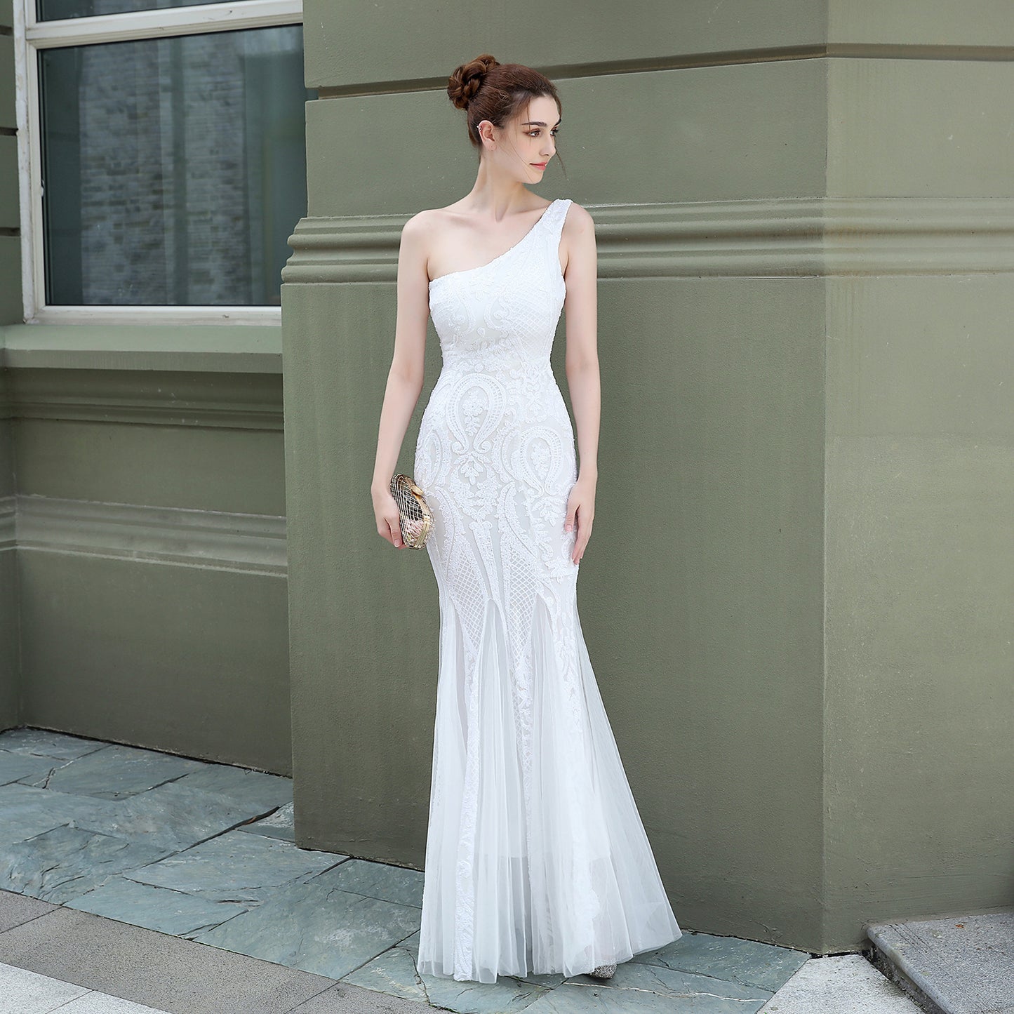 black backless formal dress