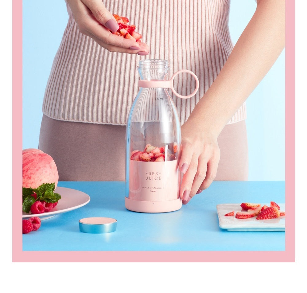 mini juicing cup